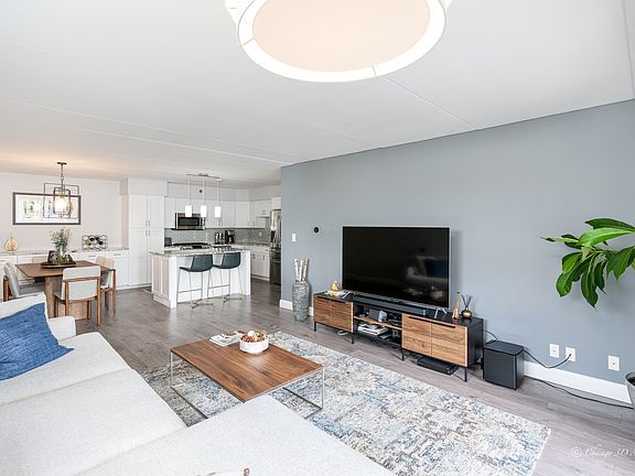 4th image of 6211 Lincoln Ave Unit 308