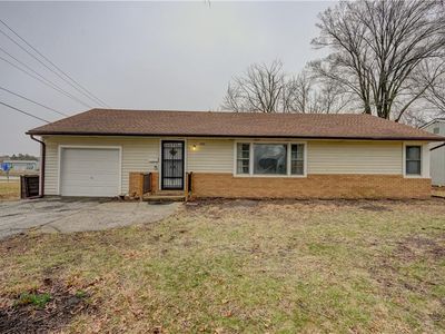 105 SE 9th St, Lees Summit, MO, 64063