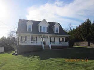 32 Vesta Sue Ct, Jonesborough, TN 37659