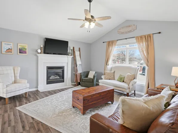 4105 Savannah Ct, Columbia, MO 65202
