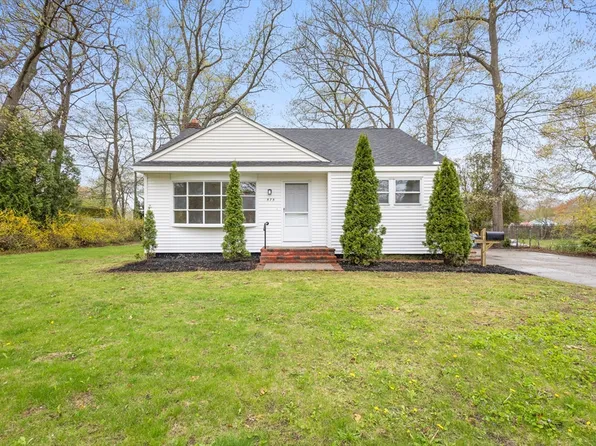 575 East St, Brockton, MA 02302
