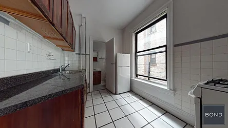 Rented by Bond New York