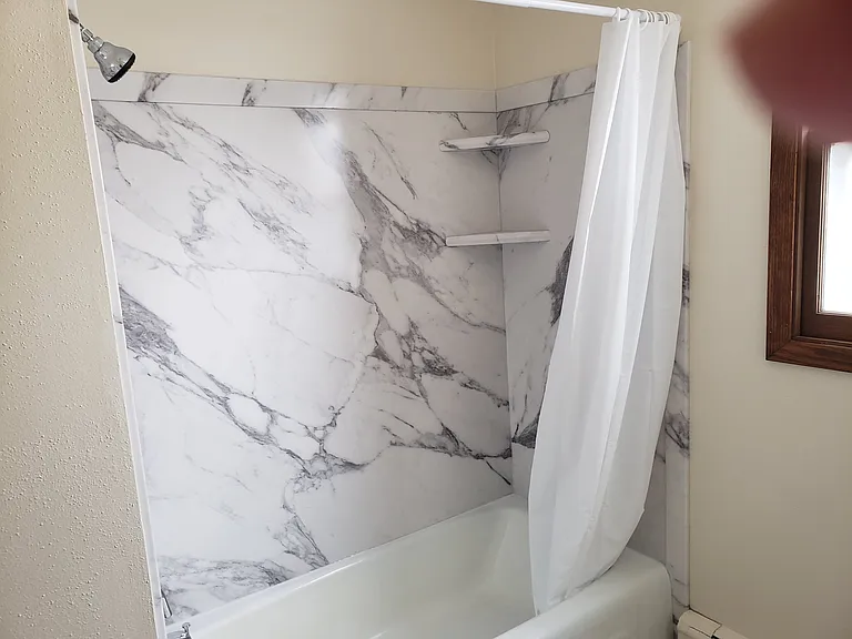 330 Heather Ln #2 — Photo 3