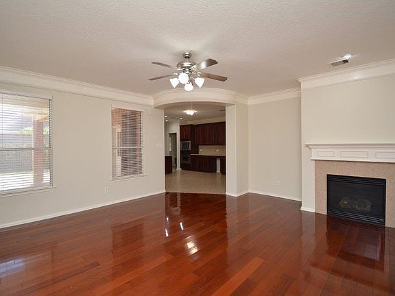 5th image of 2819 Town Gate Ct