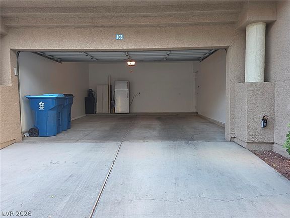 3rd image of 2053 Quarry Ridge St Unit 103