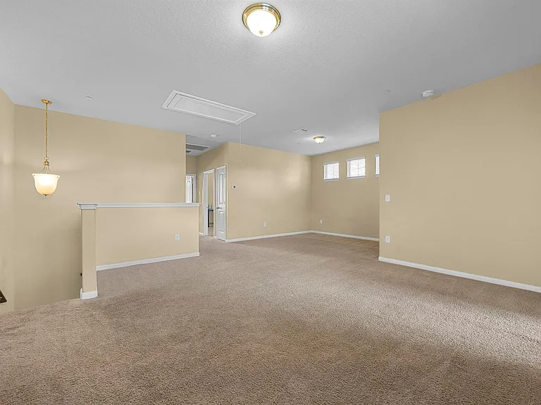 2880 Donnell Dr #101 — Photo 18