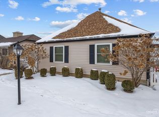 80 Garden Dr, Montgomery, IL