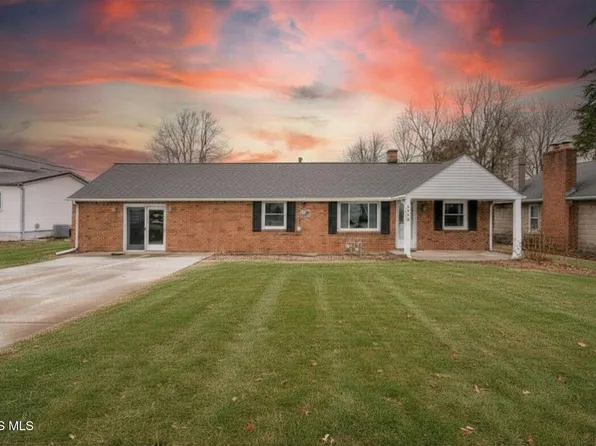 5415 Seaman Rd, Oregon, OH 43616