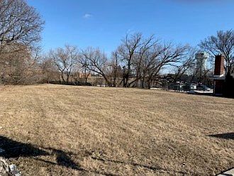 View from Roosevelt Road from west corner toward back of lot.