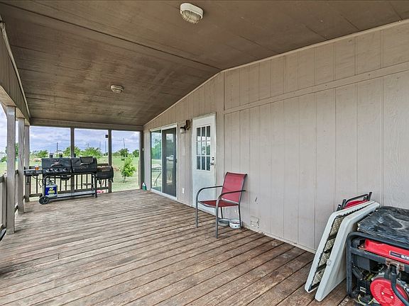 4th image of 5680 County Road 1217