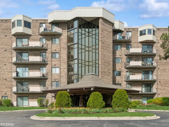 1243 E Baldwin Ln Unit 400, Palatine, IL 60074