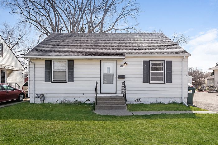 4323 Washington St NE, Columbia Heights, MN 55421 | Zillow