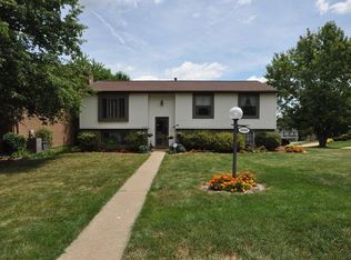 1001 Jeff Dr, South Park, PA 15129