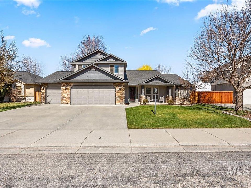 1st image of 2594 W Anatole Dr