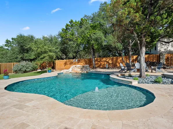 112 Los Altos Dr, Lakeway, TX 78734