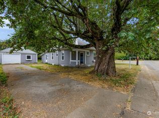 407 W Main St, Everson, WA 98247