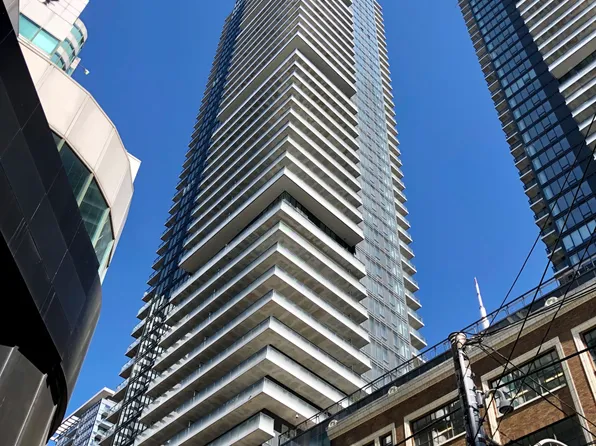 125 Blue Jays Way, Toronto, ON