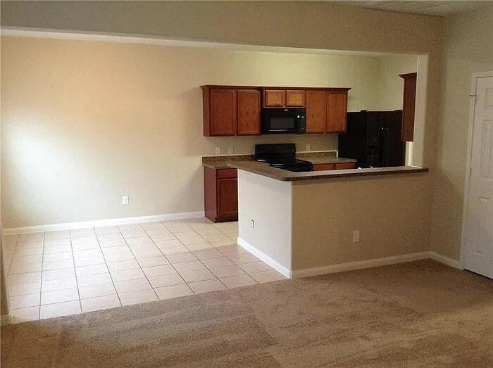 1806 Sable Wood Dr — Photo 3