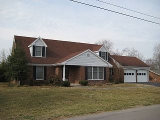 1st image of 904 Meadowlane Dr