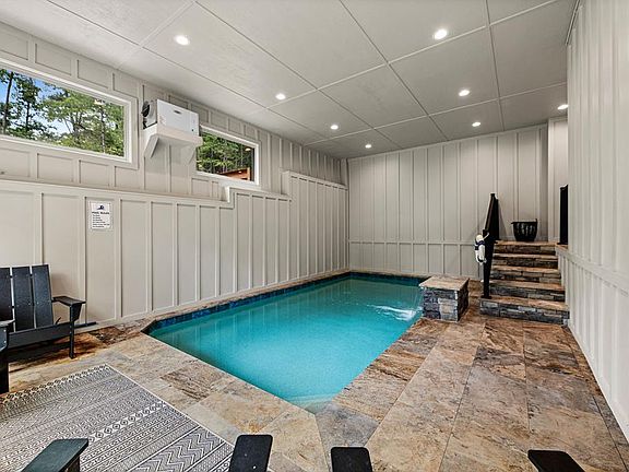 4th image of 177 Creekside Lndg