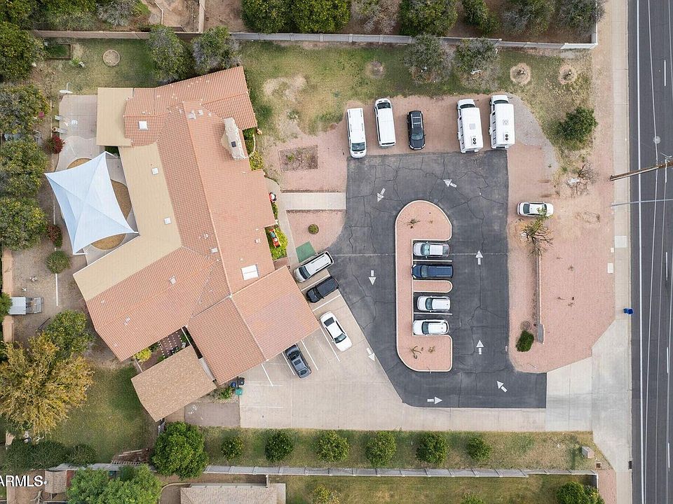 2nd image of 1858 E BROWN Road