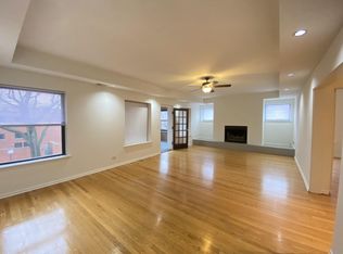 728 W Waveland Ave APT 2, Chicago, IL 60613