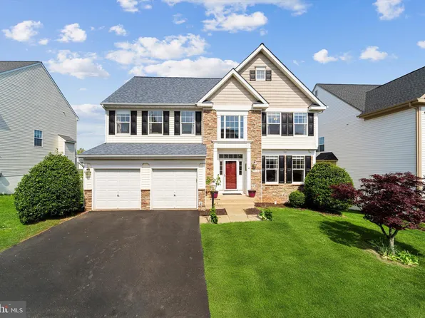 8416 Granite Ln, Manassas, VA 20111