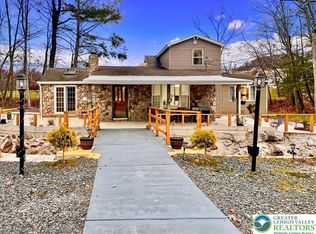 447 Saint Johns Rd, Drums, PA 18222