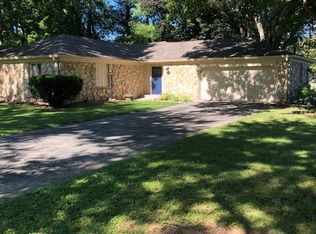 11412 Haverstick Rd, Carmel, IN 46033