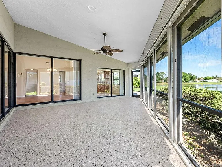 2386 SW Creekside Dr — Photo 33