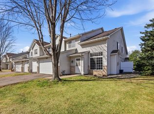 1839 Riverwood Dr #17, Burnsville, MN 55337
