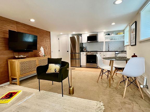 4th image of 7538 Brooklyn Ave NE #A