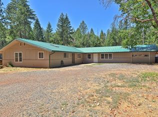 140 Harlow Way, Cave Junction, OR 97523