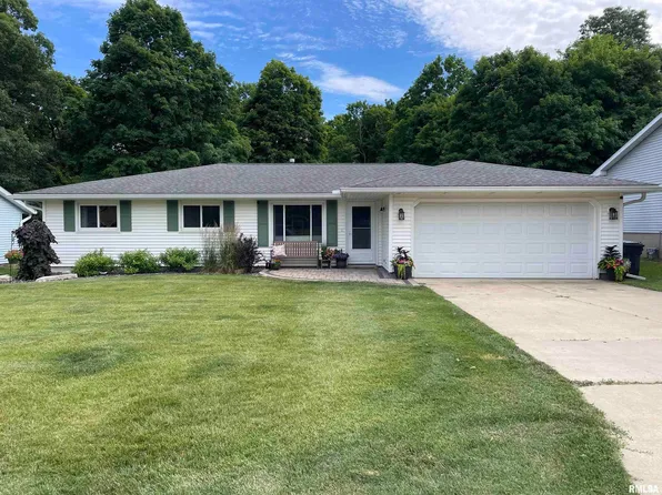 304 Liberty Dr, East Peoria, IL 61611