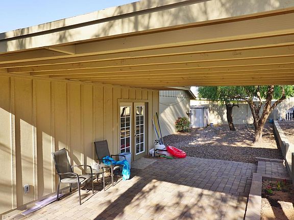 4th image of 2539 E Vista Dr