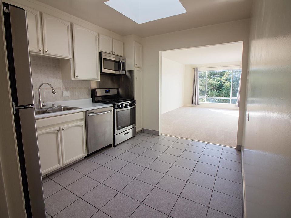 1st image of 533 8th Ave