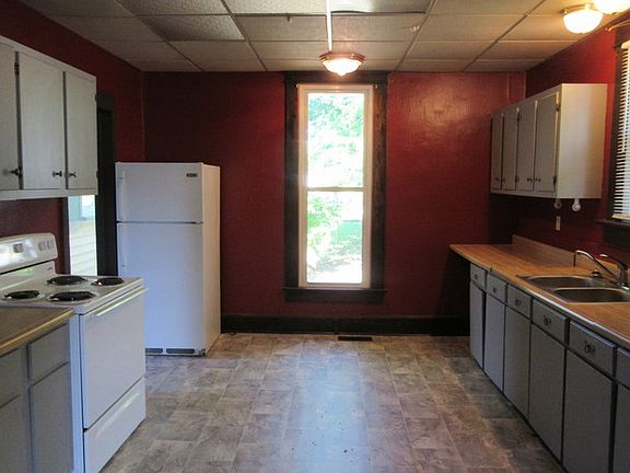 4th image of 1742 N 9th St