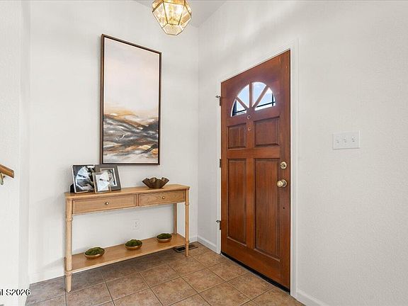 3rd image of 2805 W Pinenut Ct