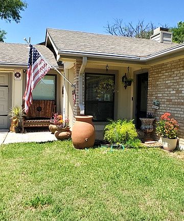 3rd image of 13018 Larklair St