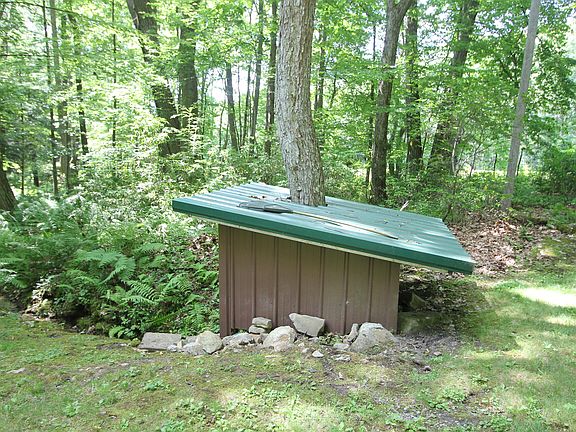 9th image of 6934 Rockton Mountain Hwy