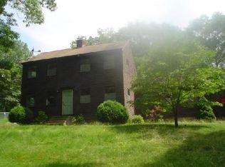 207 Old Mountain Trl, Richmond, RI 02892