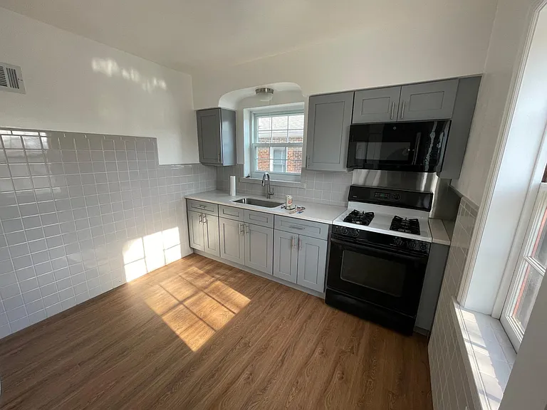 8526 Pilot Ave — Photo 11