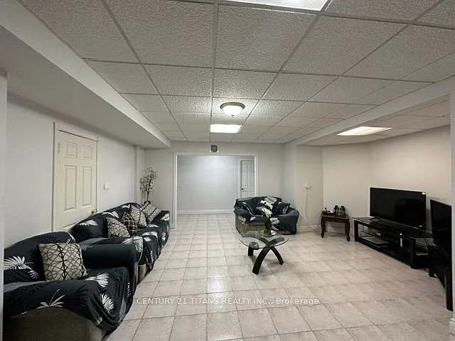 10 Kevlin Rd #BASEMENT — Photo 19