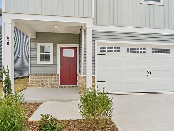 3rd image of 629 Red River Dr