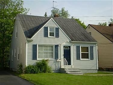 2nd image of 872 E 207th St