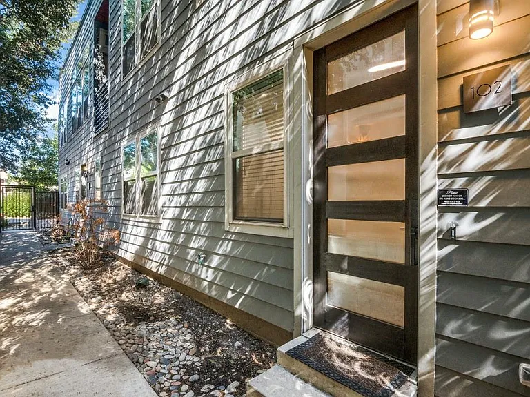 3170 Carmel St #102 — Photo 11