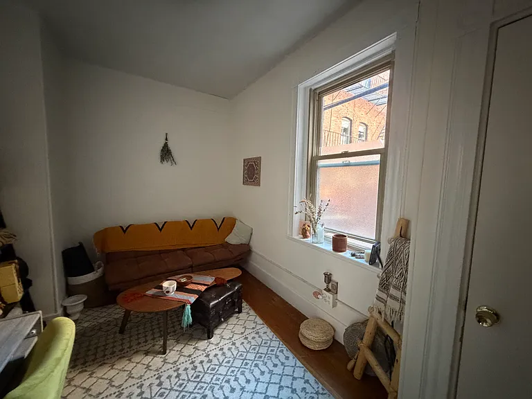 211 Salem St #2 — Photo 10