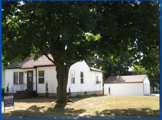 941 N 8th Ave, Sturgeon Bay, WI 54235