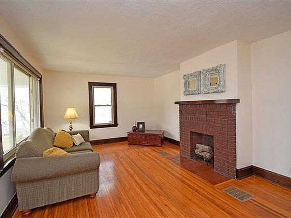 4th image of 3652 Marburg Ave
