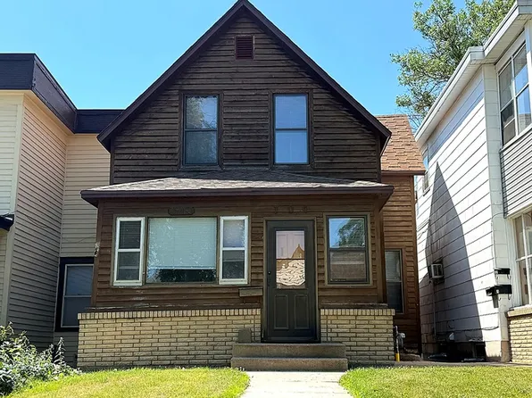 704 N 6th St, Bismarck, ND 58501